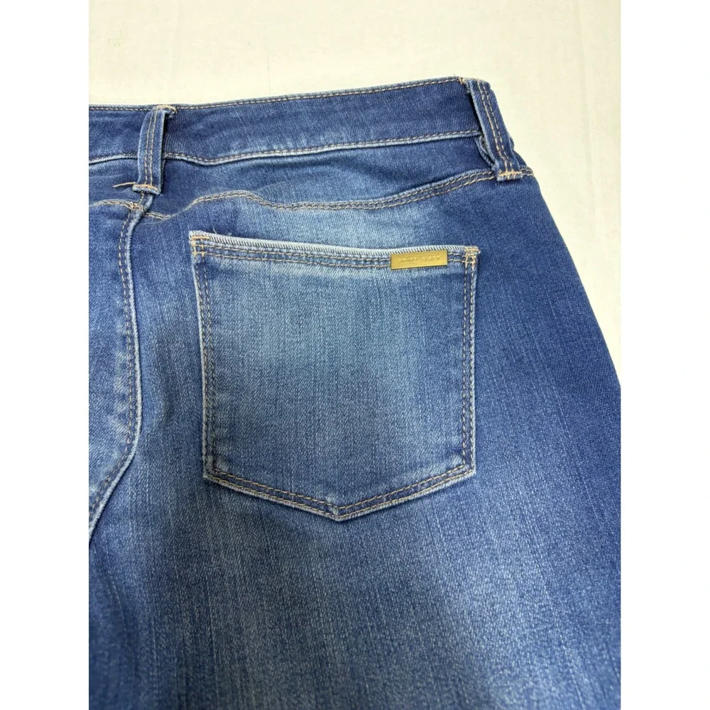 Chicos The Girlfriend Jeans Womens 0 Medium Wash Floral Embroidered Cuffed Slim